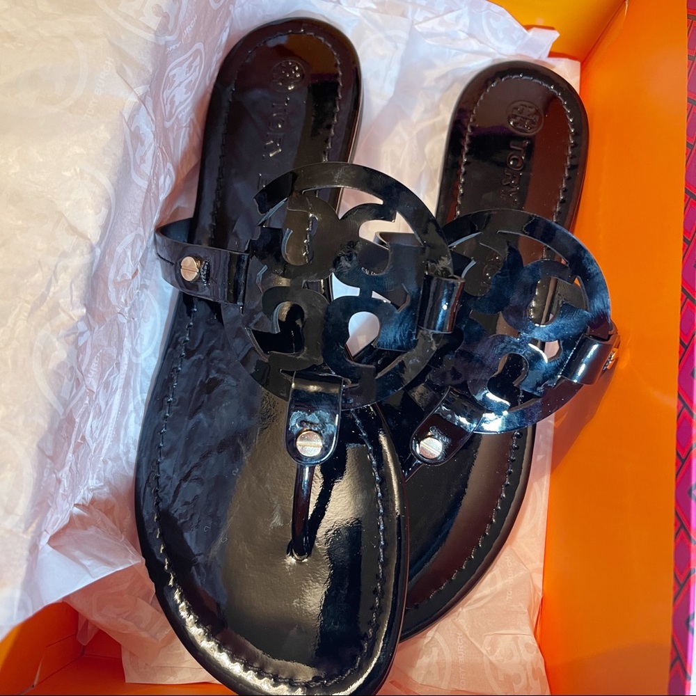 Nordstrom NIB ToryBurch Miller black patent sandal - Picture 7 of 9